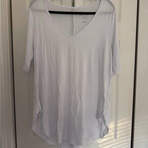 Torrid White V-Neck Short Sleeve Top